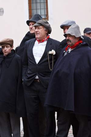 Arti per Via